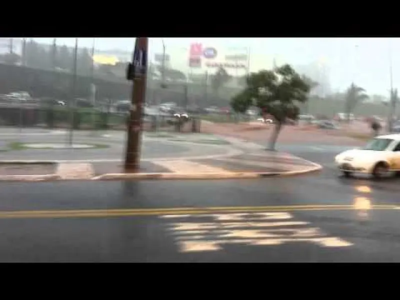 Chuva Afonso Pena Campo Grande,MS/ Registro Visual