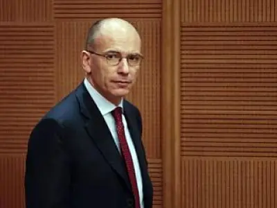Primeiro-ministro da Itália renuncia ao cargo