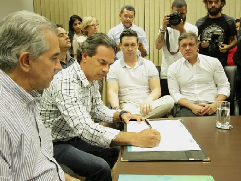 Prefeitura e Governo assinam convênio para construção de 80 unidades habitacionais na Aldeia Água Bonita