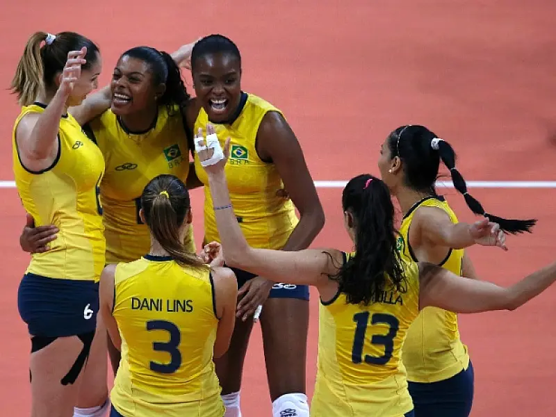 Brasil derrota Japão e pega  Estados Unidos na final