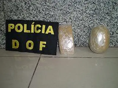 Diarista é presa com droga escondida no órgão genital