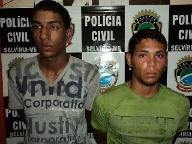 Após serem monitorados, dois jovens são presos por tráfico de drogas em Selvíria