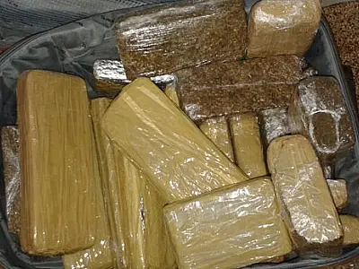 Empregada de traficante é presa com maconha em Dourados