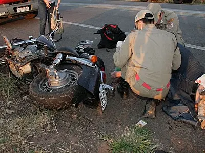 Porco provoca grave acidente na BR 163 em Coxim