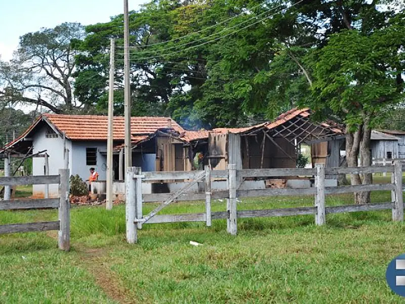 Imagens da fazenda Cambará são divulgadas por site de Sidrolândia após retomada