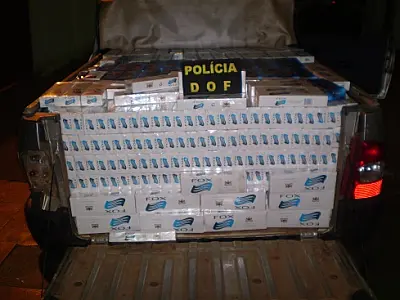 DOF apreende 1.450 pacotes de cigarros em veículo
