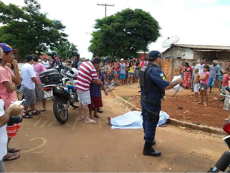 Briga em Dourados termina com jovem morto a facada