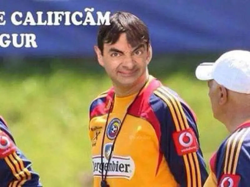 Atacante romeno é banido da seleção por comparar treinador com Mr. Bean