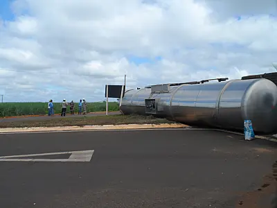 PMA autua empresa em R$ 15 mil por derramamento de etanol