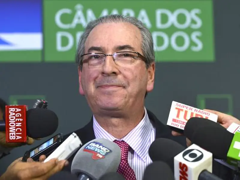 Cunha diz que recorrerá de liminar que manda analisar impeachment de Temer