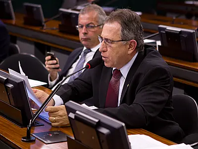 Ministério das Cidades contempla nove cidades com pavimentação asfáltica