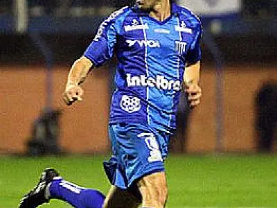 Avaí impõe segunda derrota ao Flamengo