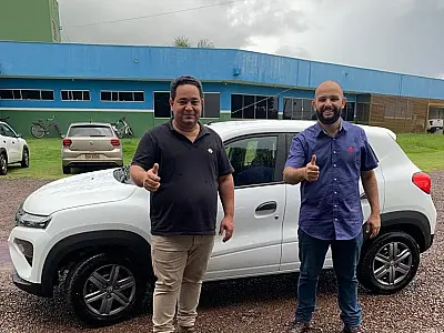 Emendas de Paulo Corrêa garantem veículo a Dois Irmãos do Buriti
