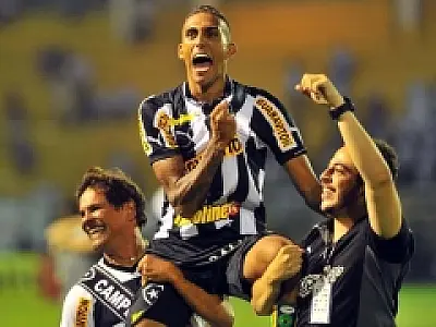 Botafogo vence Fluminense e fica com o título do Carioca