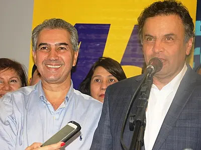 Aécio Neves elogia Azambuja e diz que haverá renovação na política do Estado