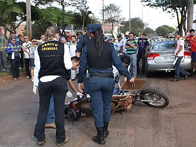 Mulher morre atropelada por caminhão em Dourados