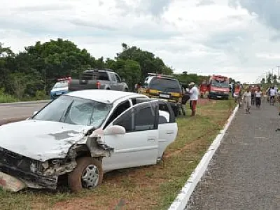 Autor de acidente que matou enfermeira diz que passageira puxou volante do carro