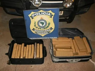 Mulher é presa com 28,5 kg de maconha
