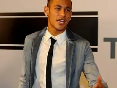 Agente diz que Neymar terá um dos quatro maiores salários do Barça