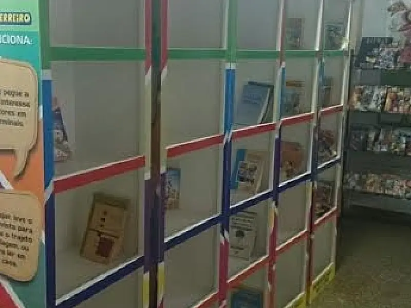 Terminal Júlio de Castilho ganha primeira biblioteca na Capital