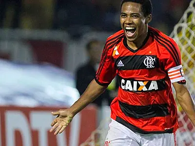 Flamengo divulga lista da Libertadores sem Elias