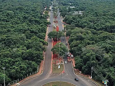 Com obra em andamento, revitalização do Parque dos Poderes terá foco na preservação da vegetação