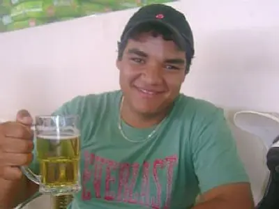 Jovem de 21 anos é encontrado morto dentro de residência; Infarto seria a causa da morte
