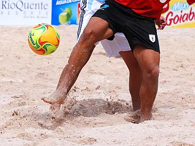 Começa disputa do Beach Soccer no Belmar Fidalgo