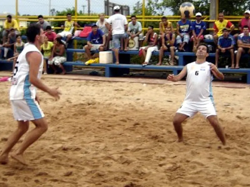 Disputa de Futevôlei movimenta Belmar no fim de semana