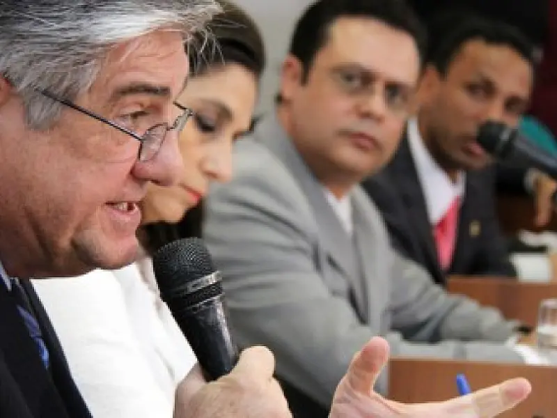 Adalberto Siufi nega irregularidades em depoimento durante CPI