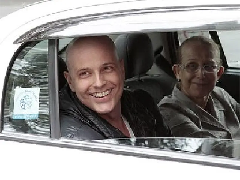 Mãe diz que Gianecchini se prepara para transplante
