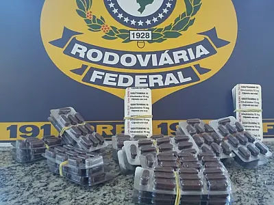 Vendedora é presa com 360 cápsulas de medicamentos
