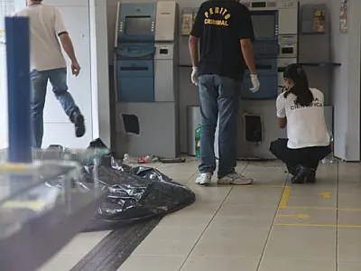 Ladrões arrombam caixas eletrônicos do Banco do Brasil em Rio Verde