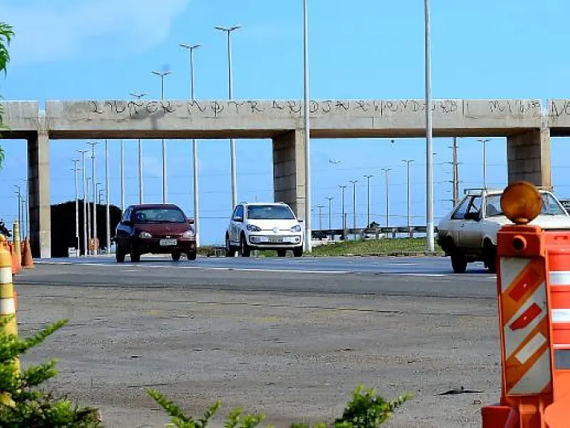 Investimento público federal em transportes caiu 6,1% em seis anos, mostra EPL