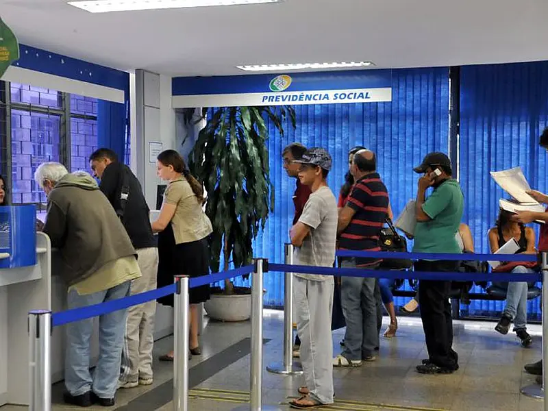 INSS: sai regra para beneficiário que vive no exterior comprovar vida