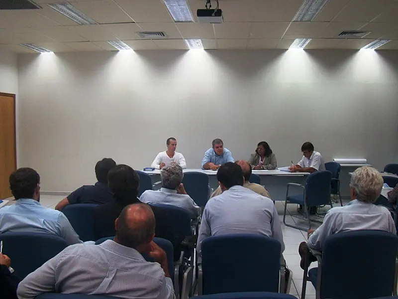 Secretário participa de reunião na Superintendência da Caixa‏