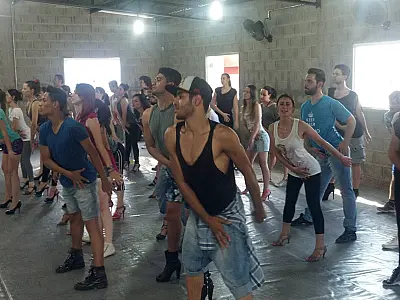 Inscrições para curso de danças urbanas seguem até esta segunda-feira