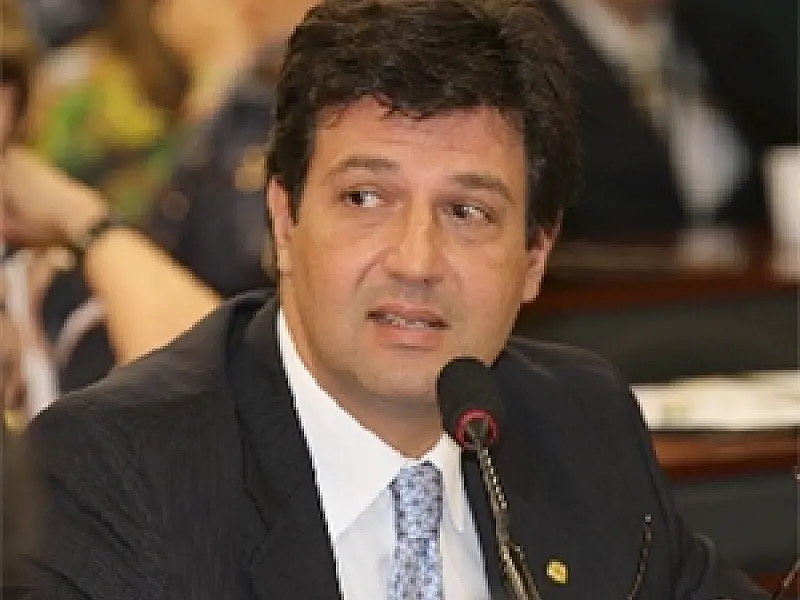 "Governador deve indicar candidato para ser meu vice", diz Mandetta