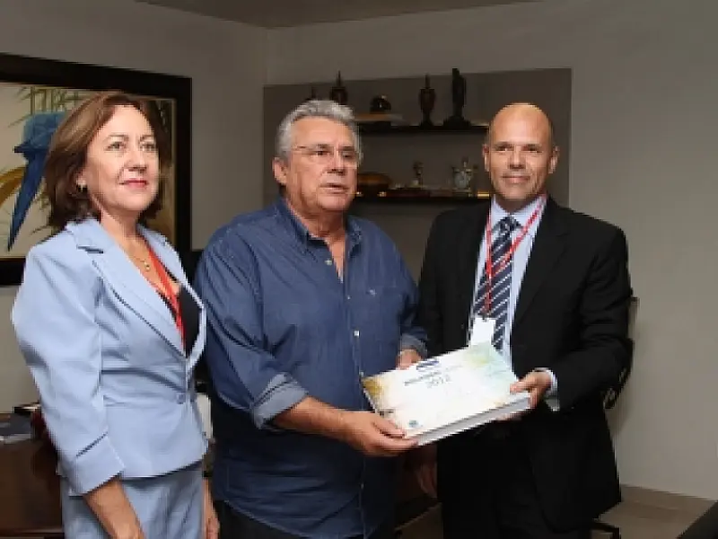 TCE recebe prestação de contas de 2012 do governo do Estado dentro do prazo