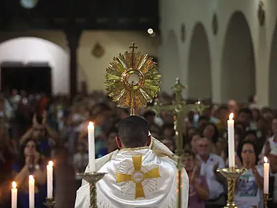 Missa do Santíssimo completa três anos na Perpétua Socorro