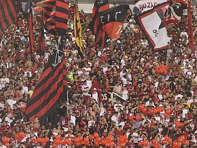 Pesquisa coloca Flamengo como maior torcida do mundo