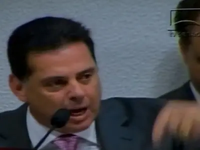 Polícia de Goiás combateu negócios de Cachoeira, diz Perillo
