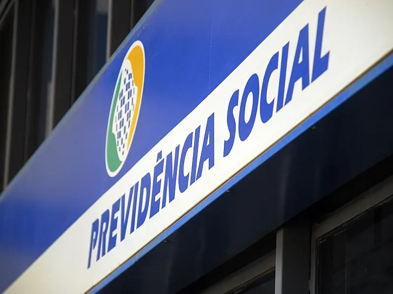 Reforma da Previdência prevê aposentadoria aos 65 anos e com 25 de contribuição