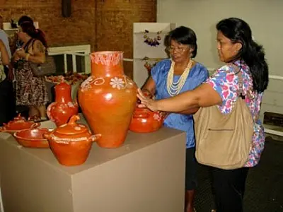 Começa hoje a exposição "artes e talentos da praça"