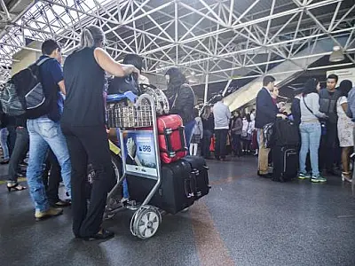Consumidor tem até hoje para comprar passagem com franquia de bagagem garantida
