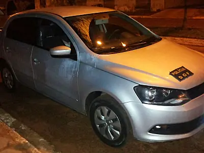 Veículo com sinais de adulteração é apreendido em MS