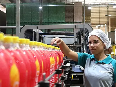Funtrab inicia semana com 4,5 mil vagas de empregos em 35 cidades do Estado