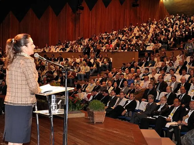 Público de 1,4 mil pessoas participa do Congresso Internacional da Carne