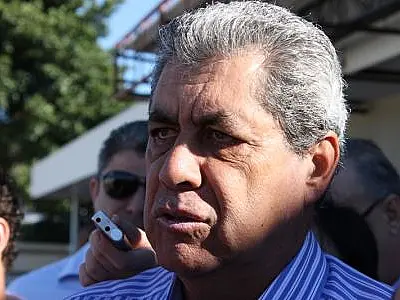 Por tempo chuvoso, governador cancela viagem a Aparecida do Taboado