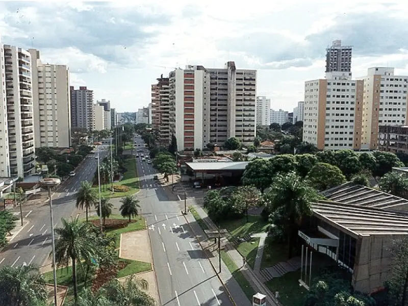 Capital pode ter chuva a qualquer horal nesta quinta-feira